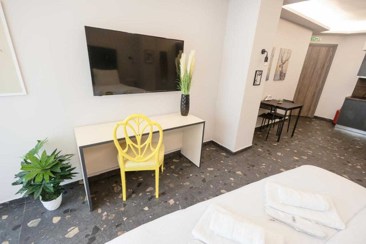 Life Apartment